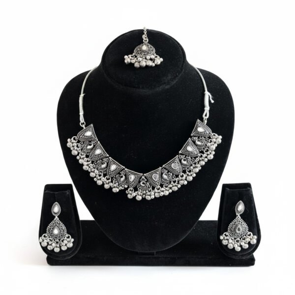 Oxidised Silver Choker Necklace Set with Earrings & Maang Tikka